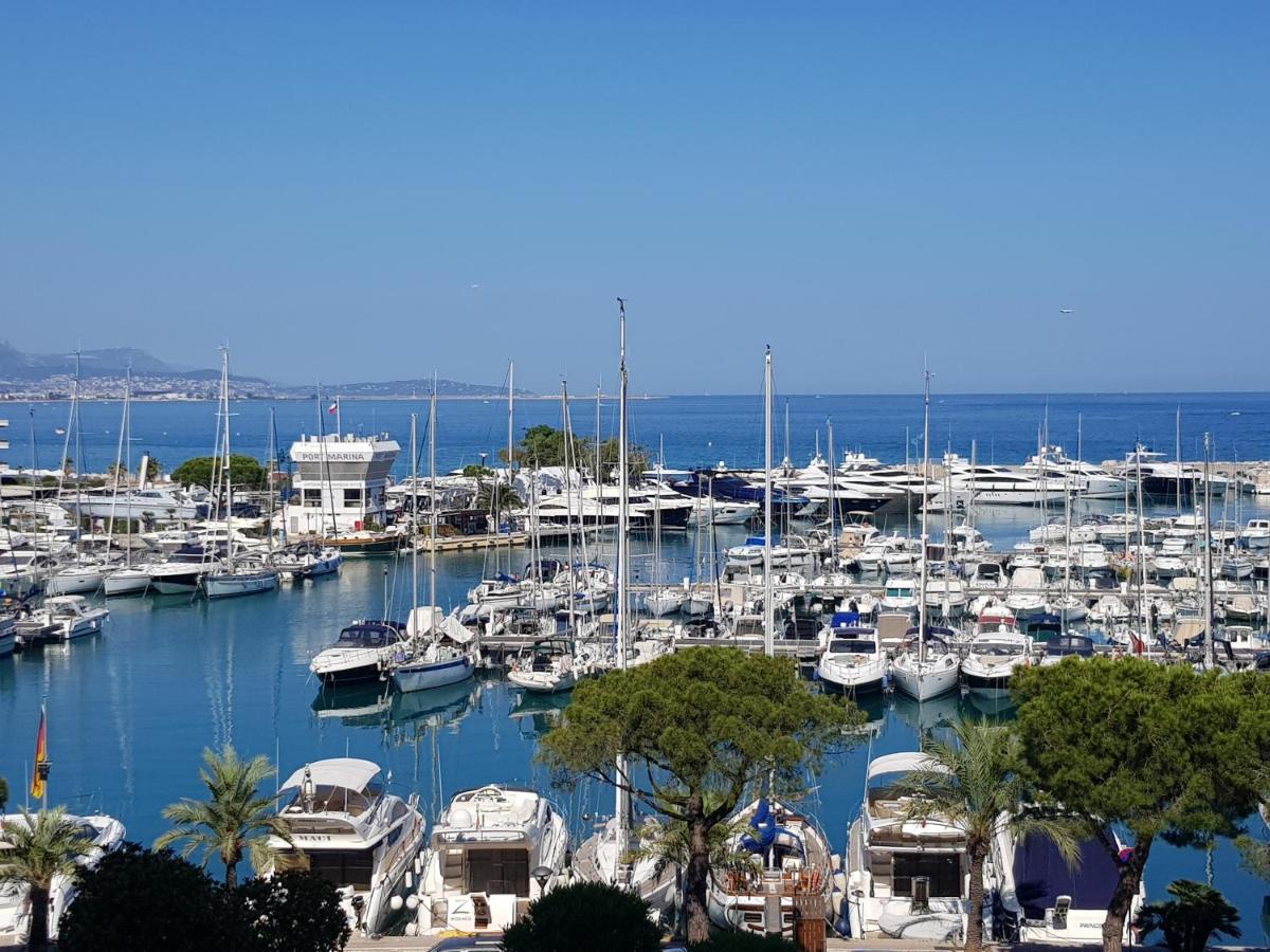 Apartments At Commodoro Villeneuve-Loubet Exterior photo